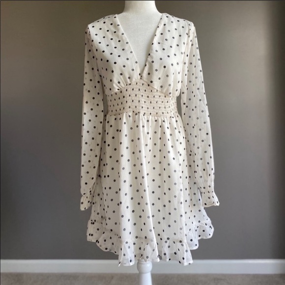 New White Dotted Print Smock Mini Dress - Picture 6 of 6